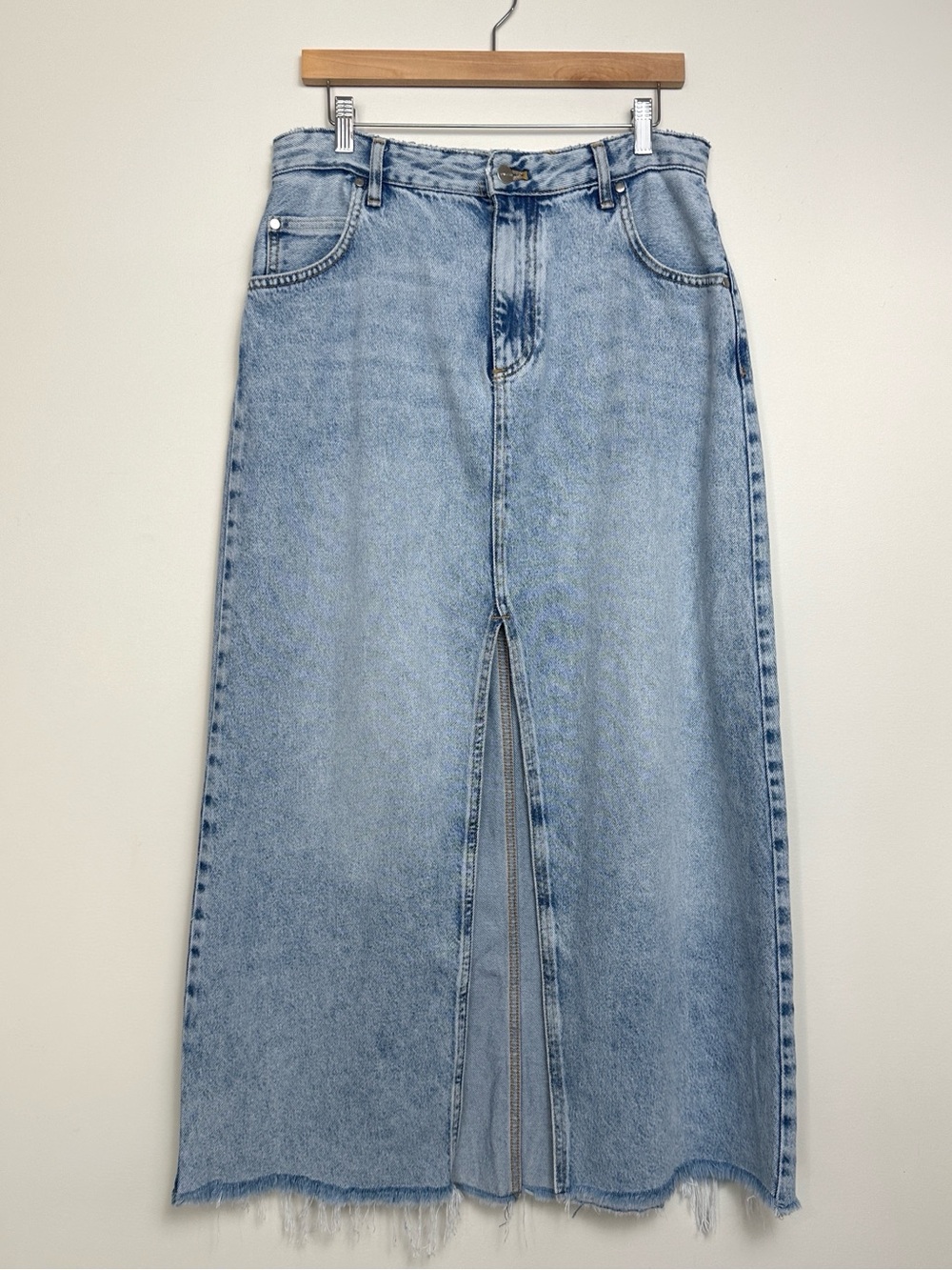 PILCRO x ANTHROPOLOGIE The Madi Front-Slit Denim Skirt - Picture 6 of 13